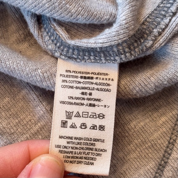 We The Free Light Gray Split Back Sweater - Picture 4 of 6